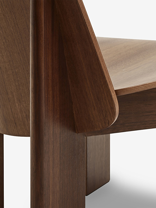 chisel lounge chair wood natural