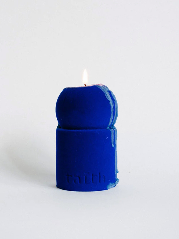 lulu candle velvet - taith blue