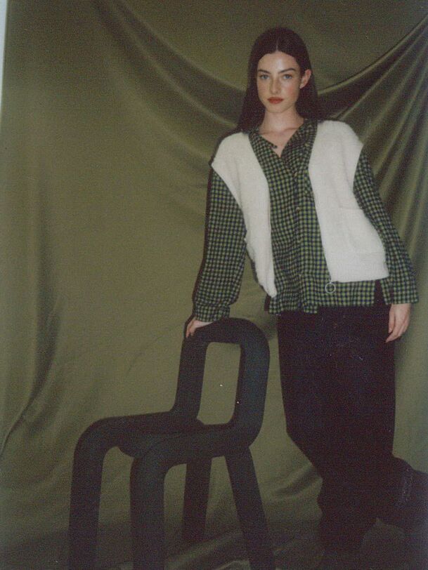 ozan vest ecru
