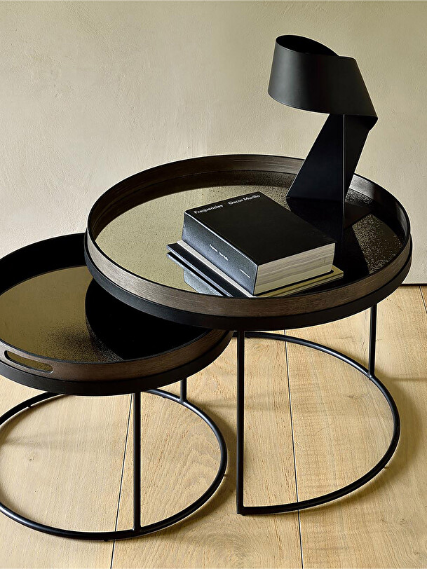 set of coffee tables with trays black