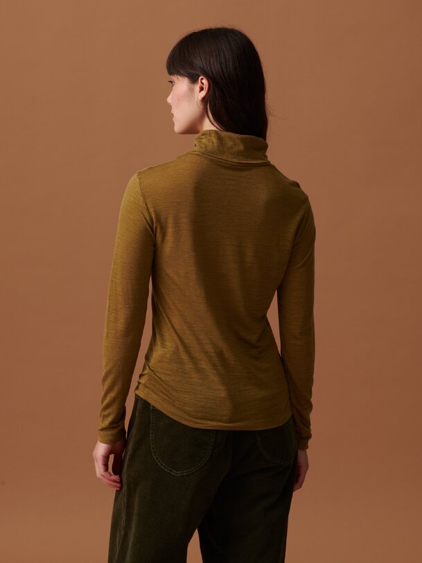 elwire t-shirt khaki